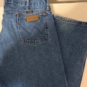 Wrangler Classic Blue Denim Jeans